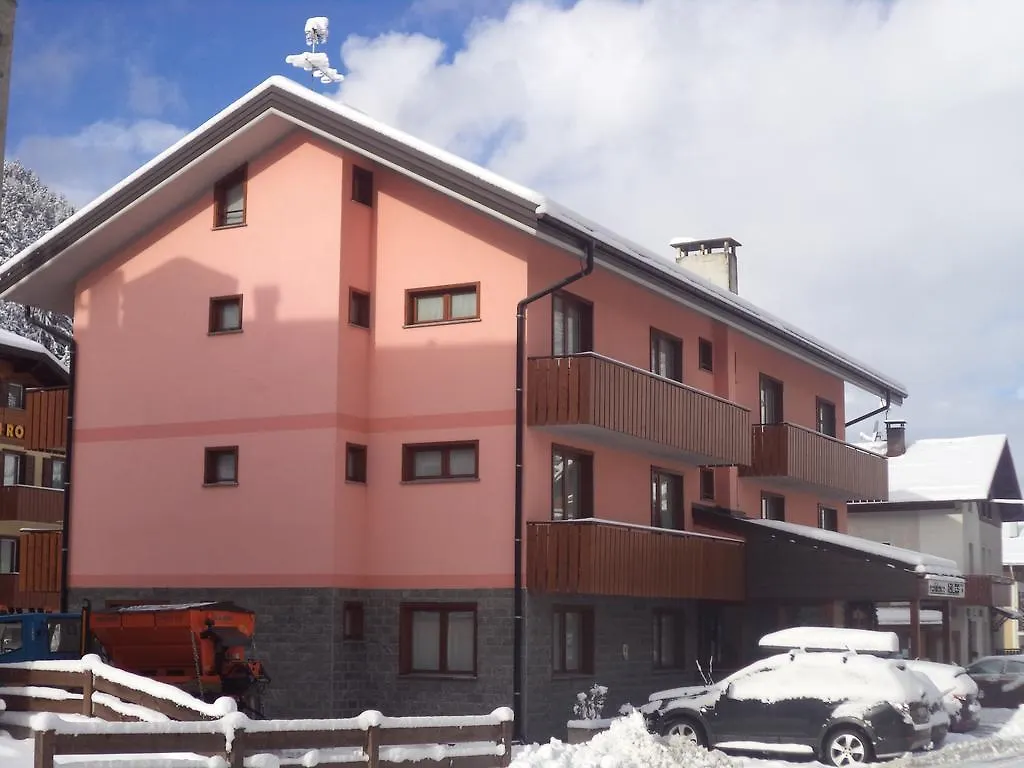 Residence Ables Valfurva 2*,  Italy